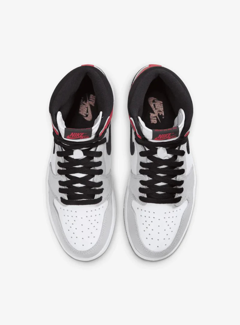 Jordan 1 Retro High Light Smoke Grey