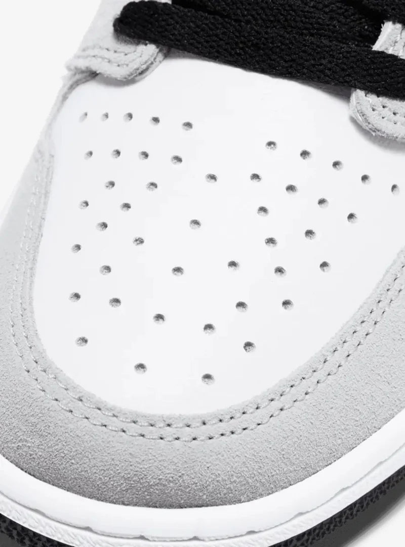 Jordan 1 Retro High Light Smoke Grey