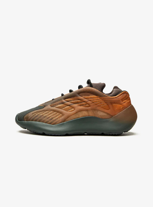 Yeezy 700 v3 Copper Fade